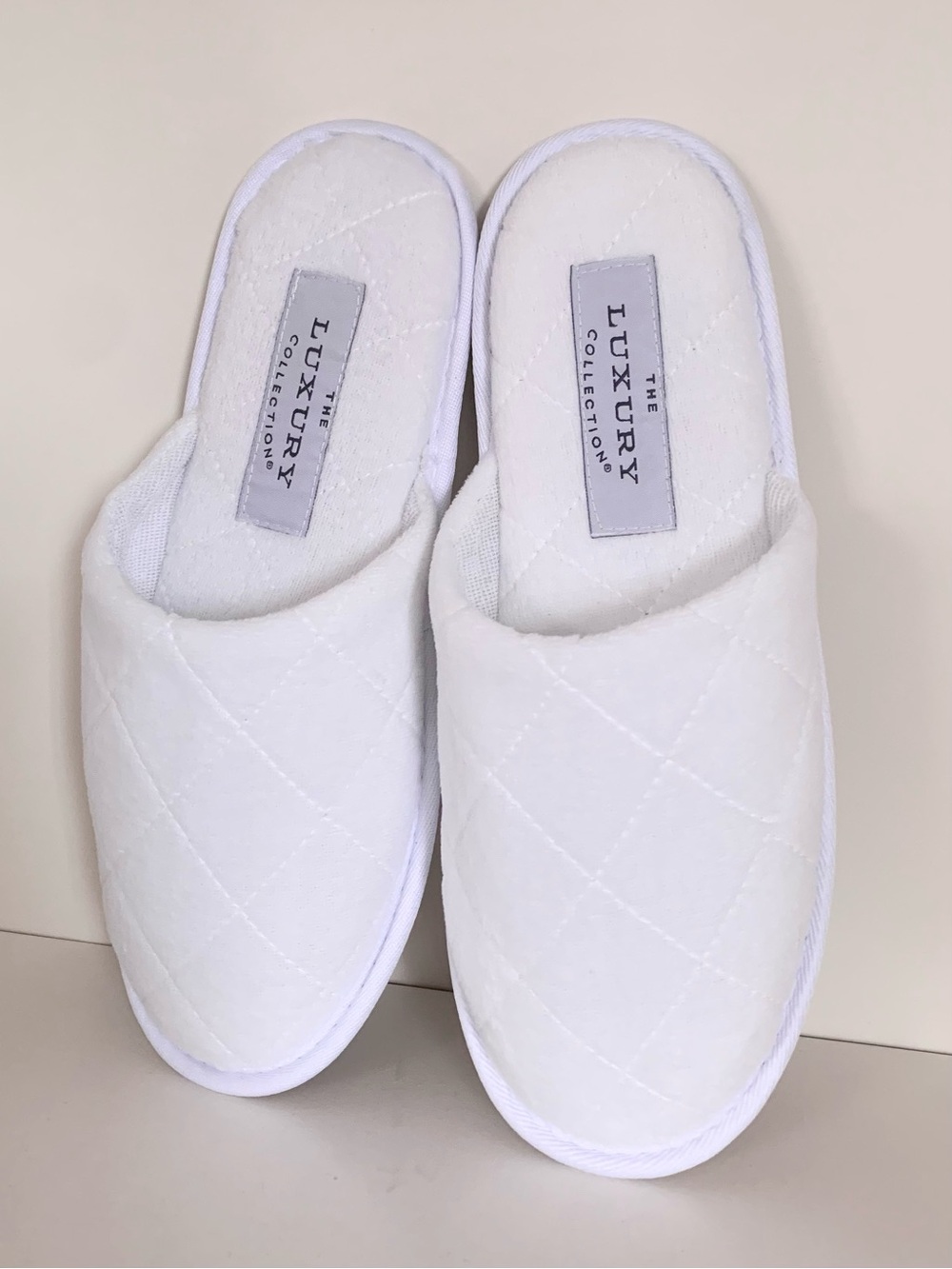 The Luxury Collection White Quilted Slippers